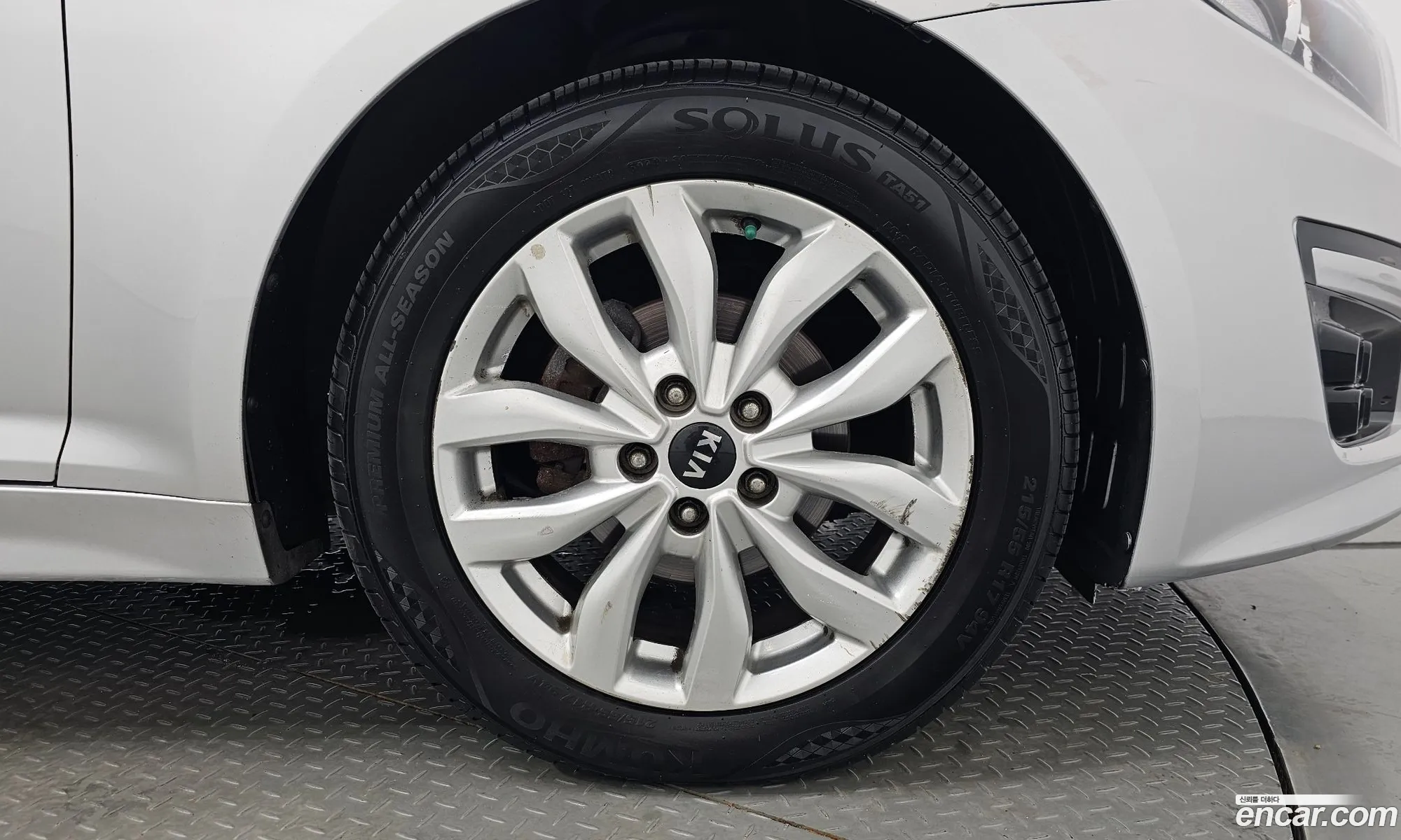 Kia K5 2013 — 2