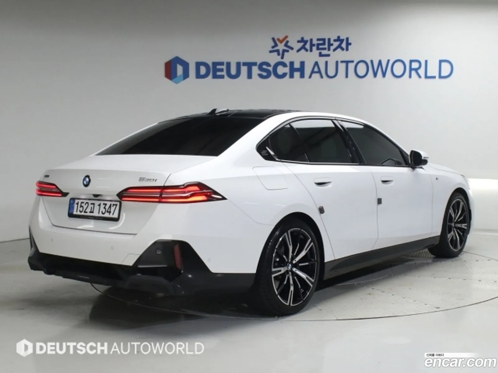 BMW 5 Series 2025 — 14
