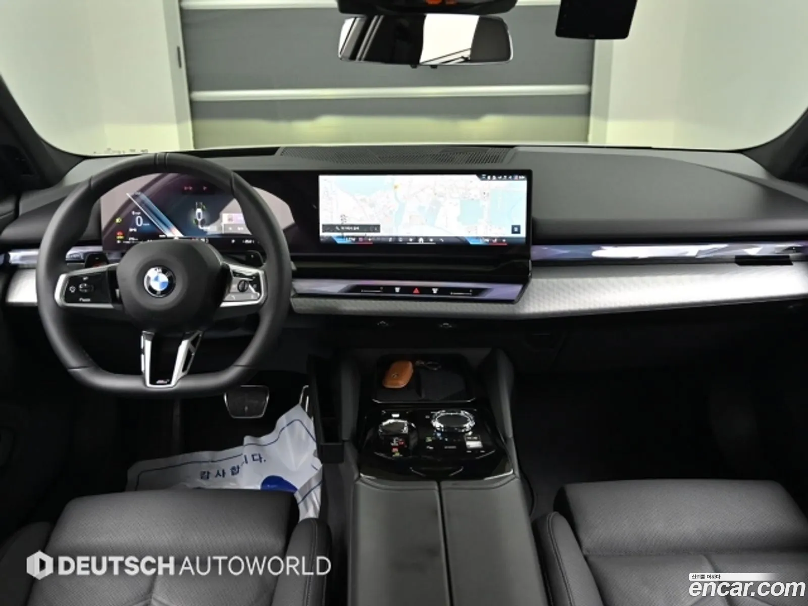 BMW 5 Series 2025 — 11