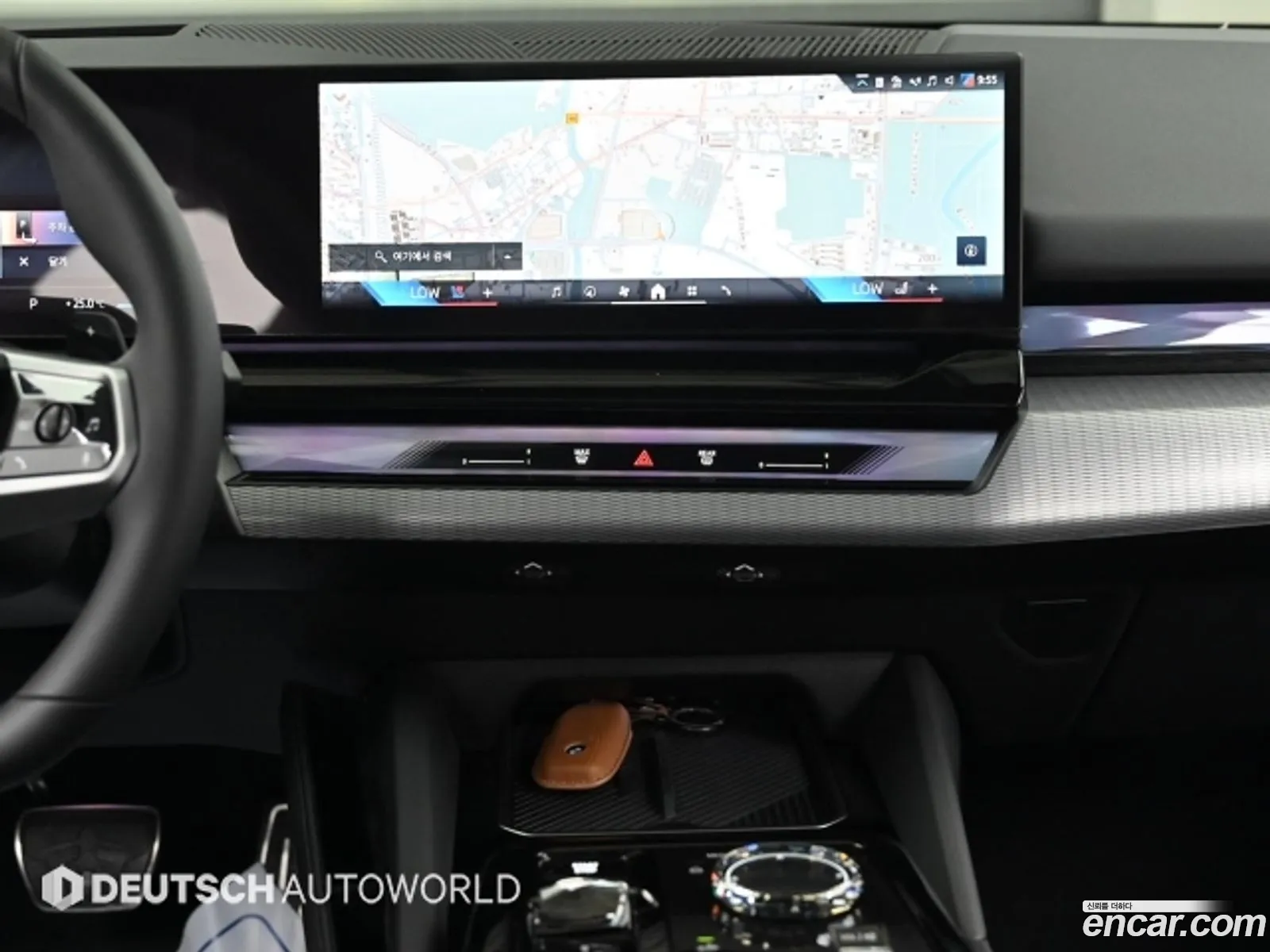 BMW 5 Series 2025 — 18
