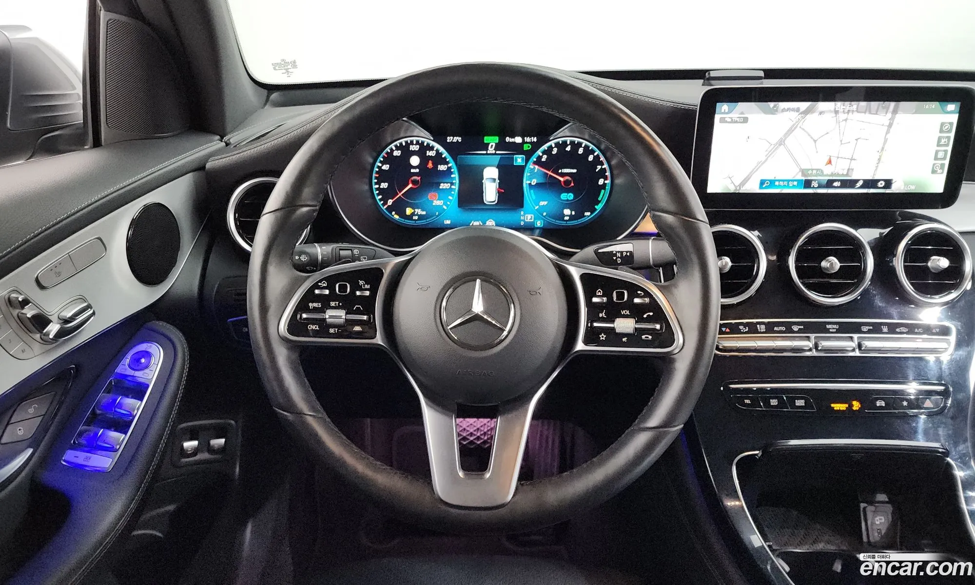 Mercedes-Benz GLC-Class X253 2021 — 11