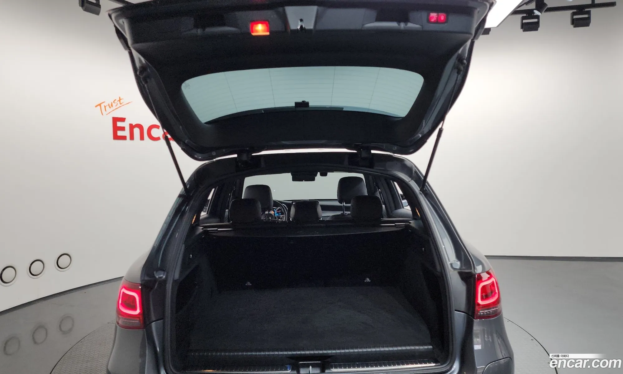 Mercedes-Benz GLC-Class X253 2021 — 14
