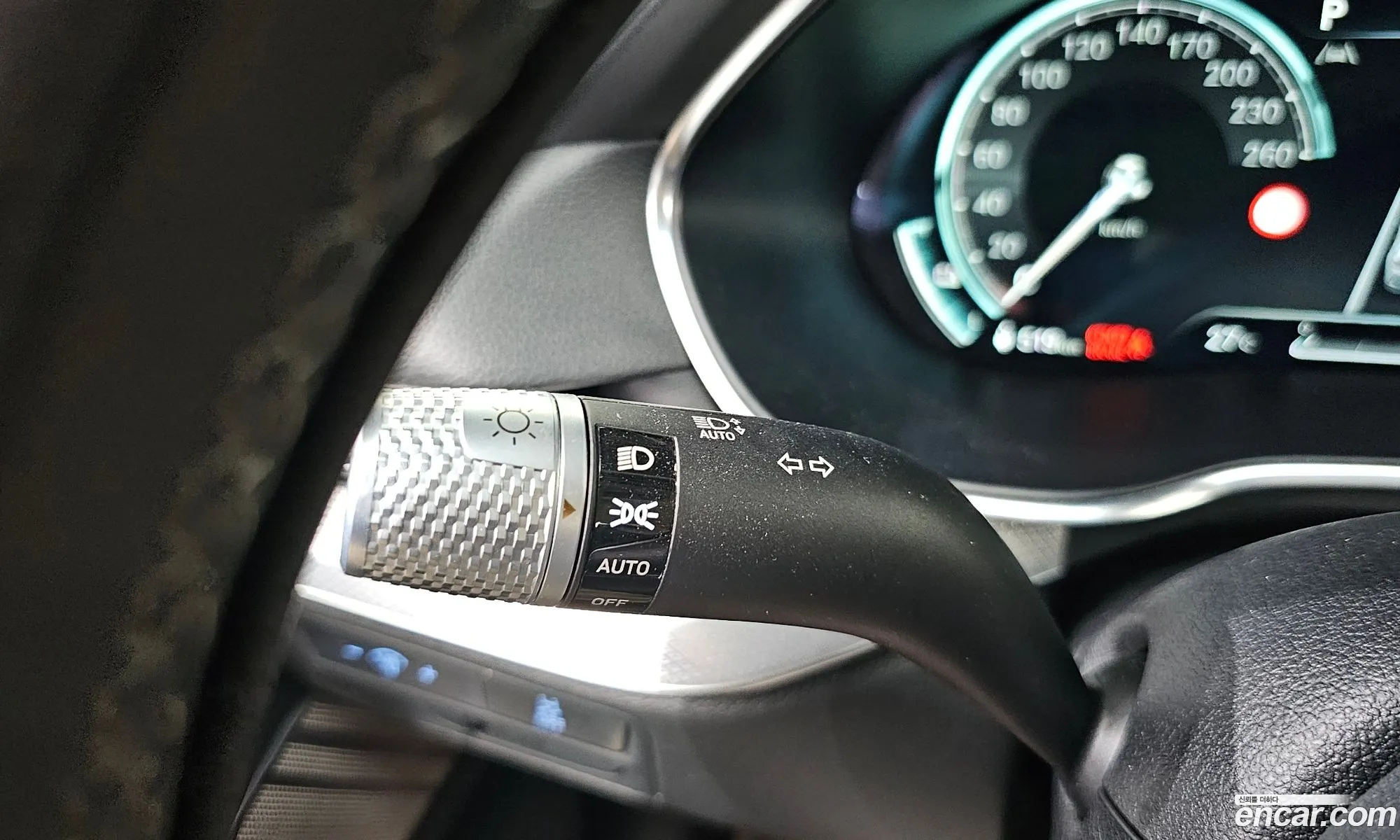 Genesis Electrified G80 2022 — 25