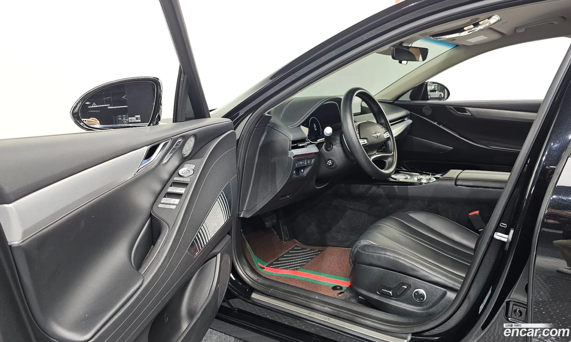 Genesis Electrified G80 2022 — 16