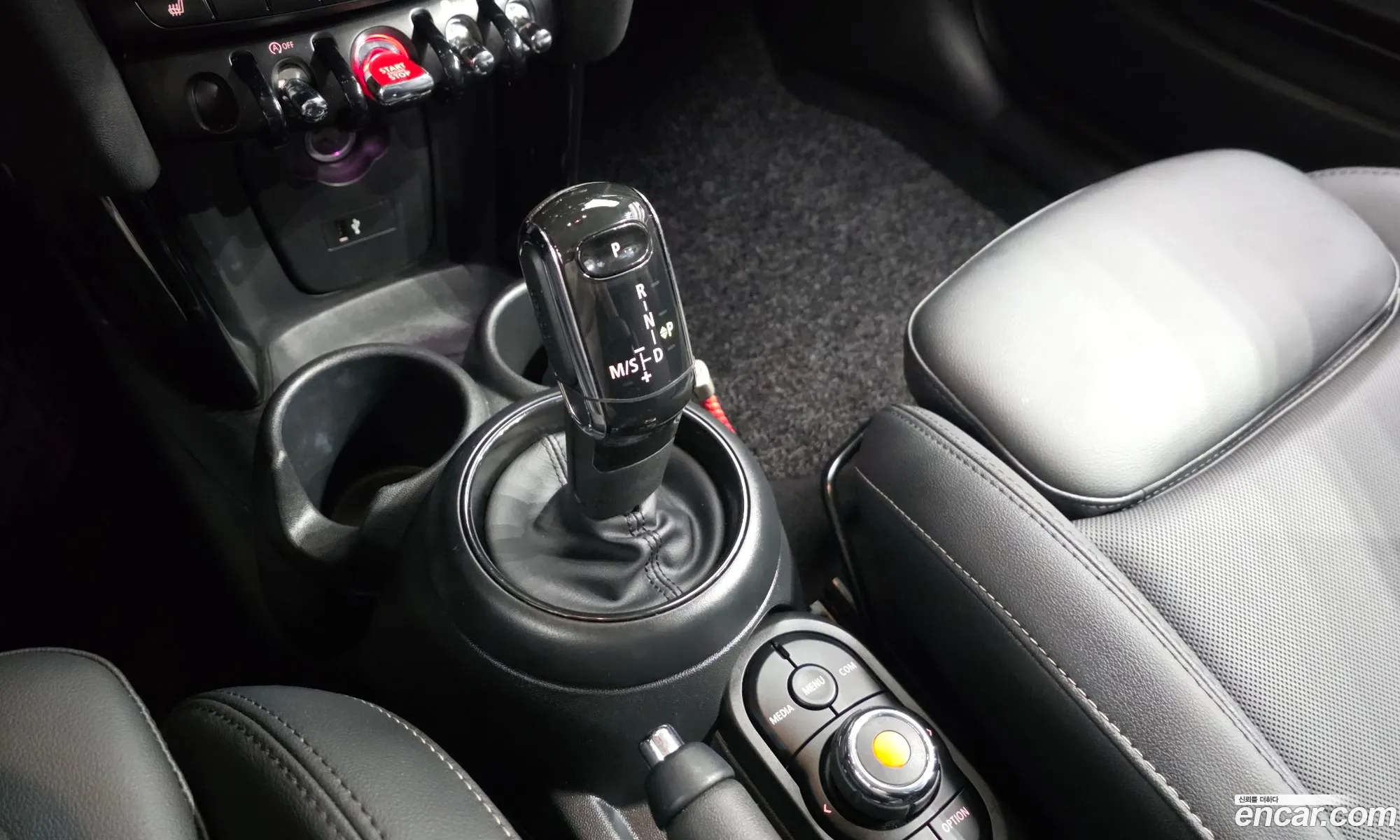 Mini Cooper 2022 WMW41DH08P2S65724 — 16