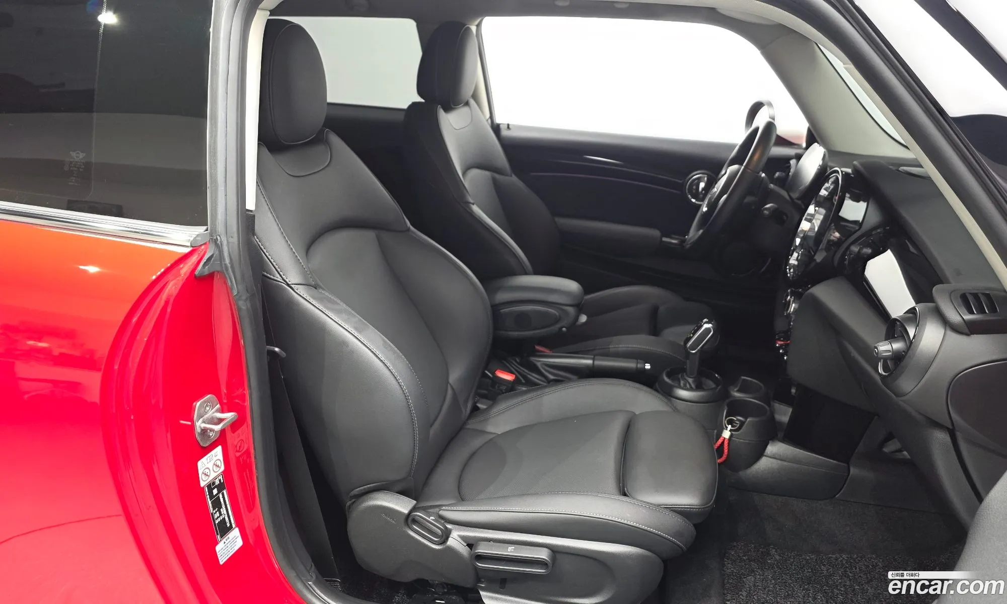 Mini Cooper 2022 WMW41DH08P2S65724 — 23