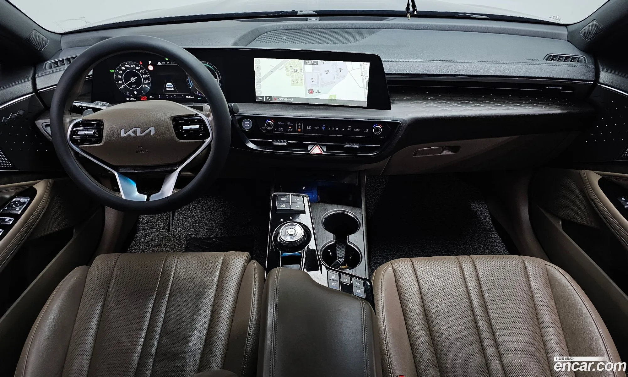 Kia K8 Hybrid 2022 — 10