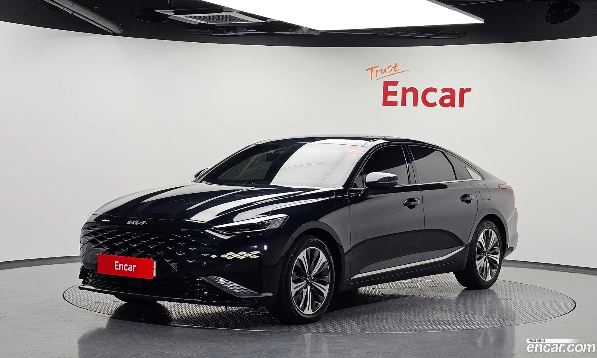 Kia K8 Hybrid 2022 — 5
