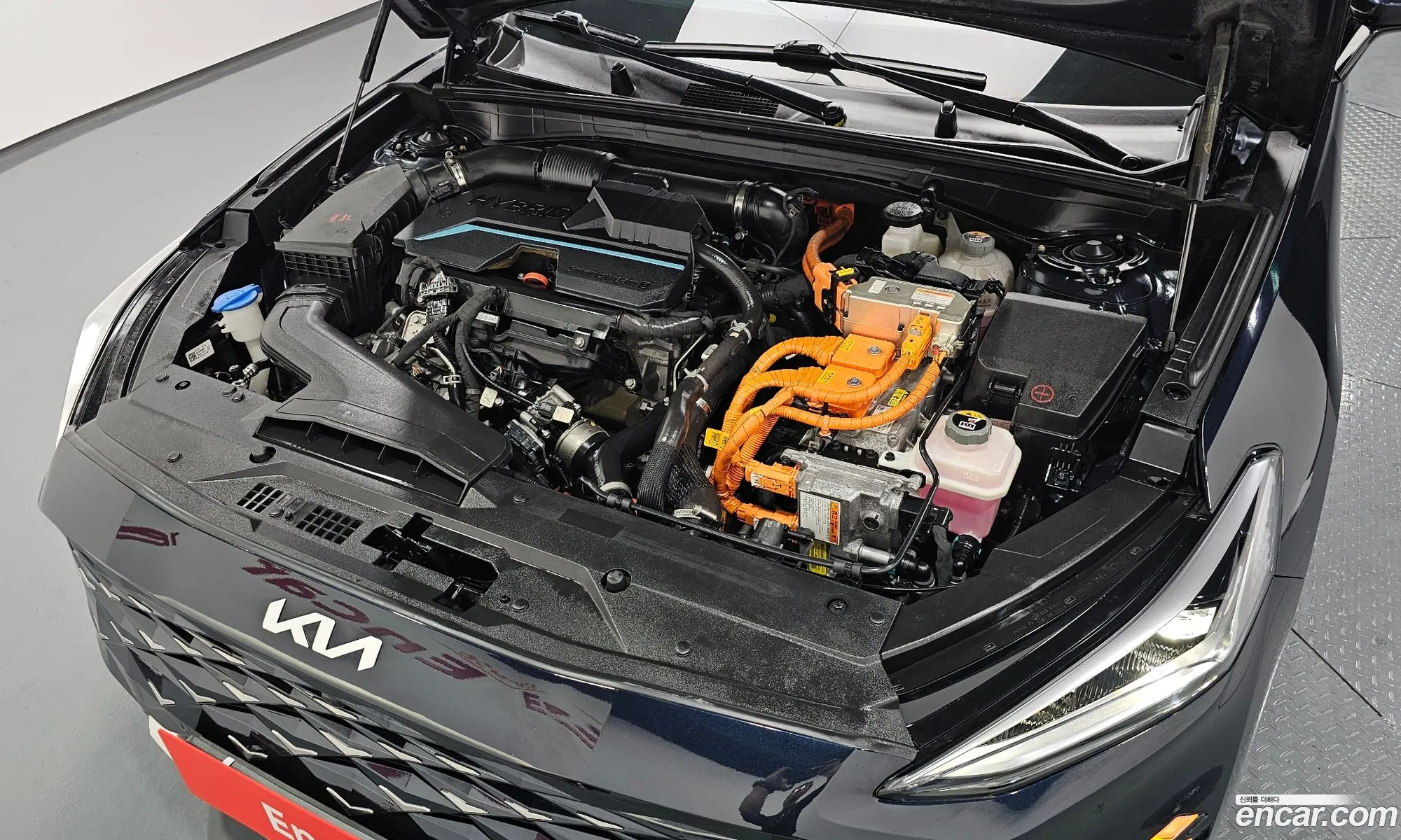 Kia K8 Hybrid 2022 — 6