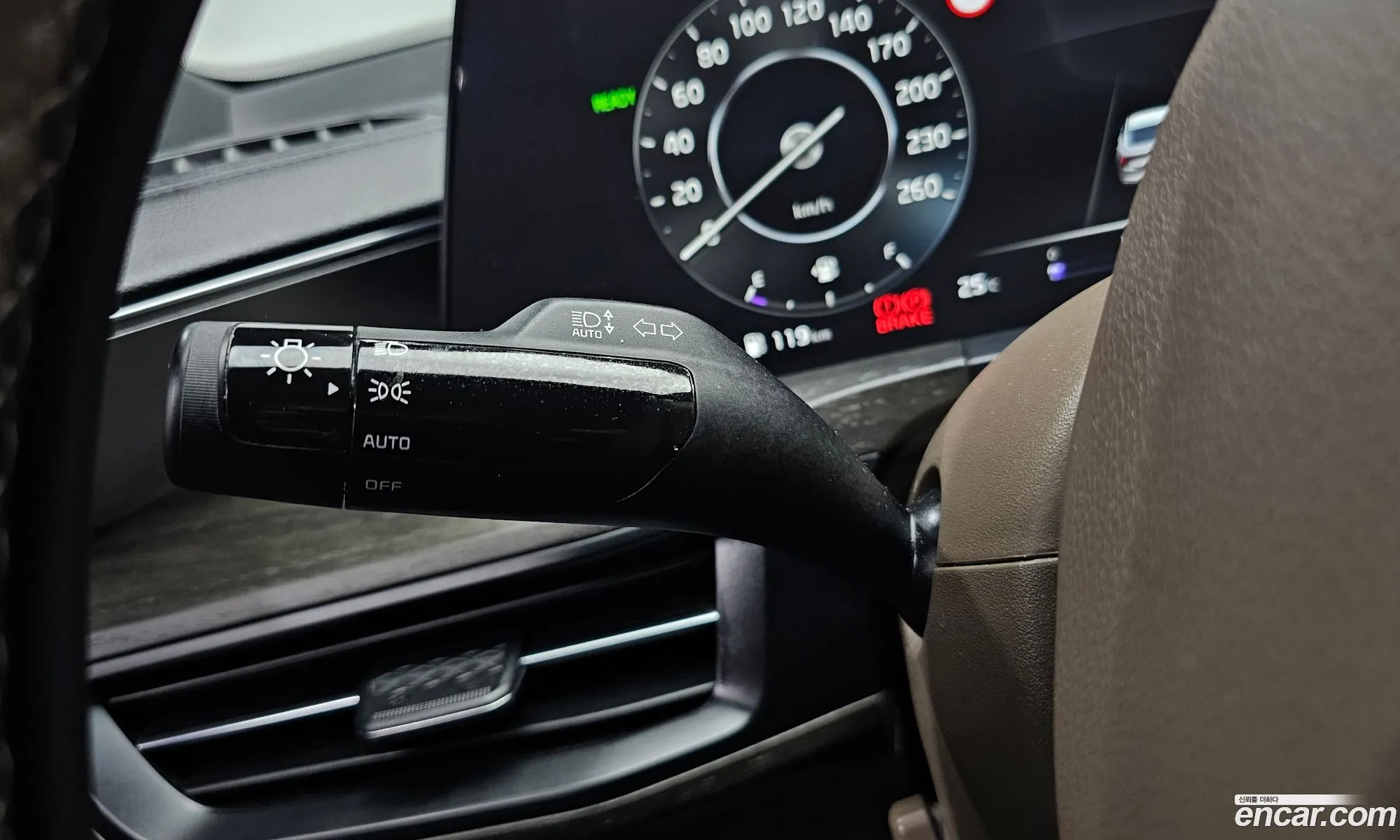 Kia K8 Hybrid 2022 — 34