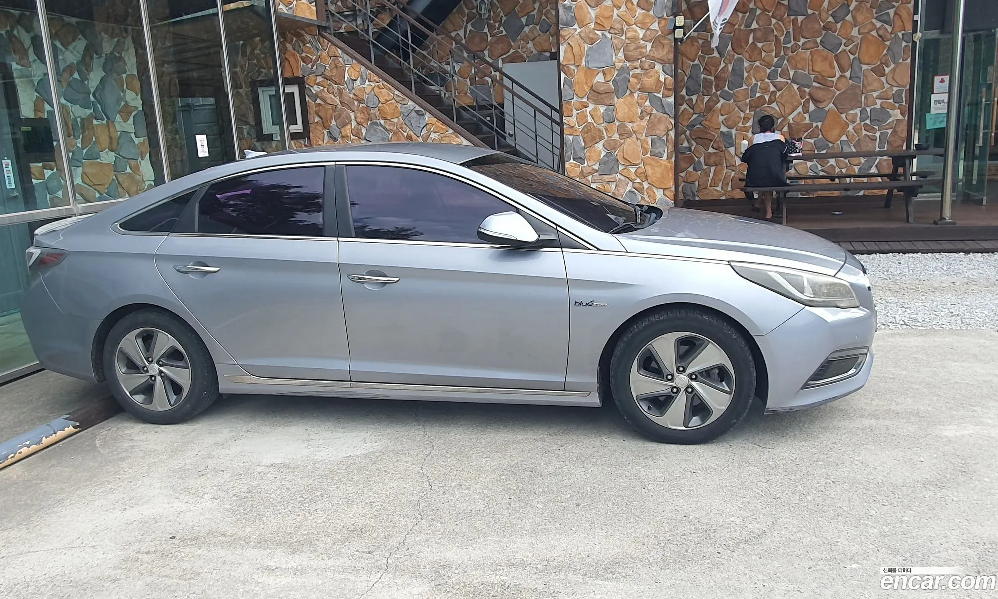 Hyundai LF Sonata Hybrid 2015 — 5
