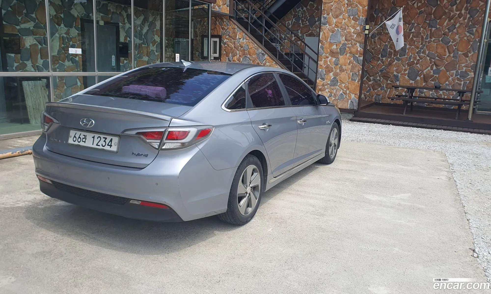 Hyundai LF Sonata Hybrid 2015 — 4