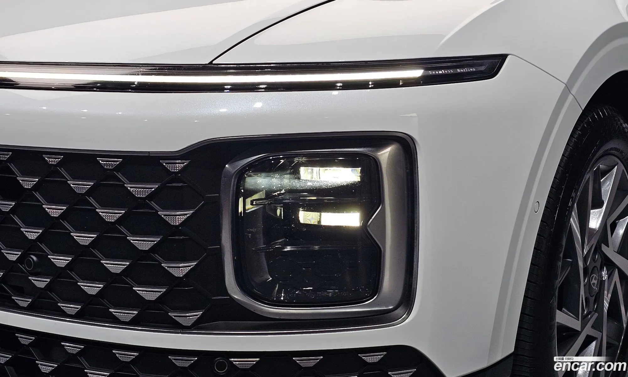 Hyundai Grandeur Hybrid 2024 — 4