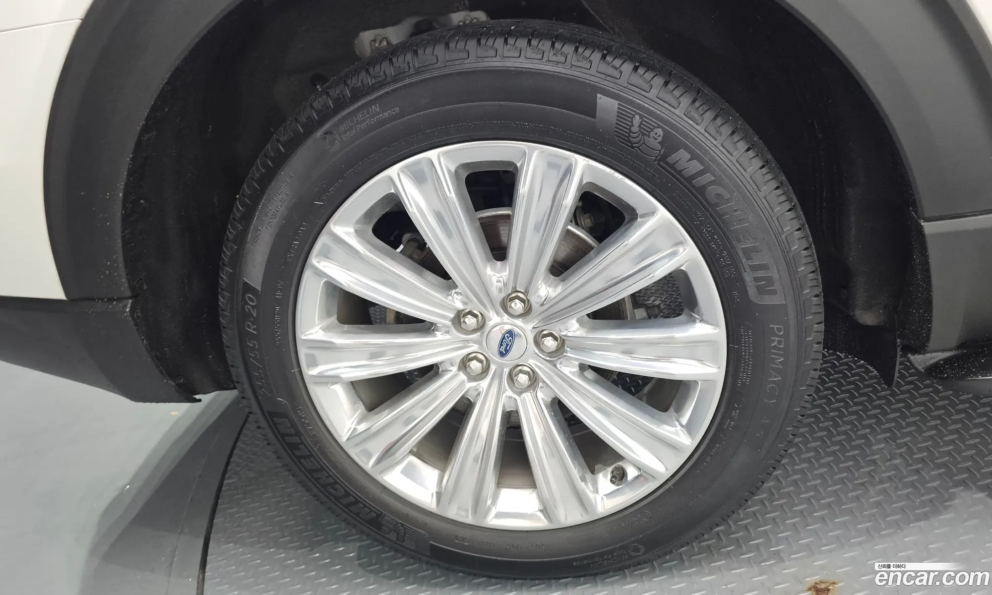 Ford Explorer 6th Gen 2021 1FMSK8FH8MGB26744 — 7