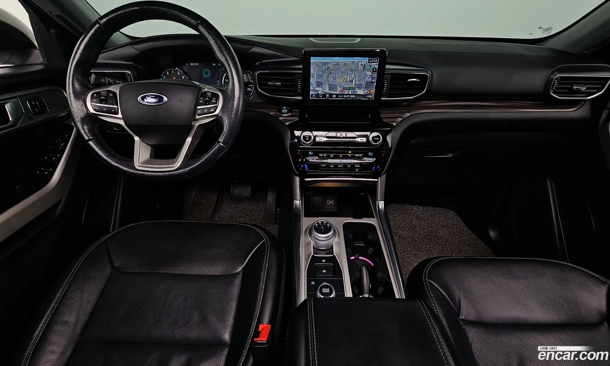 Ford Explorer 6th Gen 2021 1FMSK8FH8MGB26744 — 31