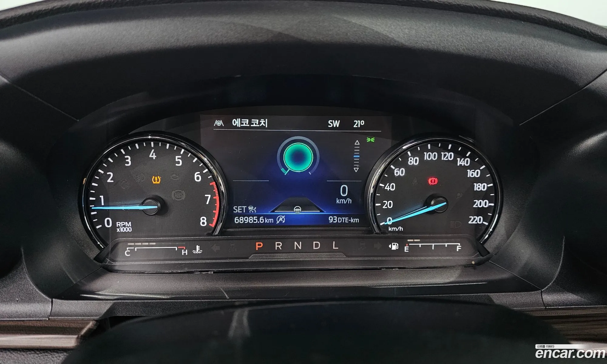 Ford Explorer 6th Gen 2021 1FMSK8FH8MGB26744 — 27