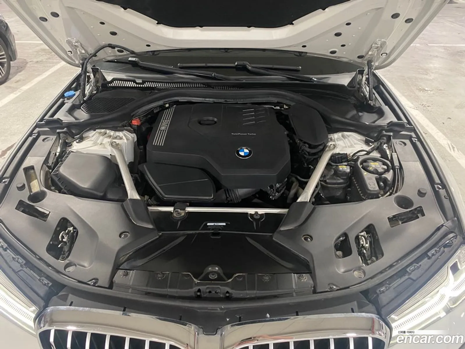 BMW 5 Series 2022 — 16