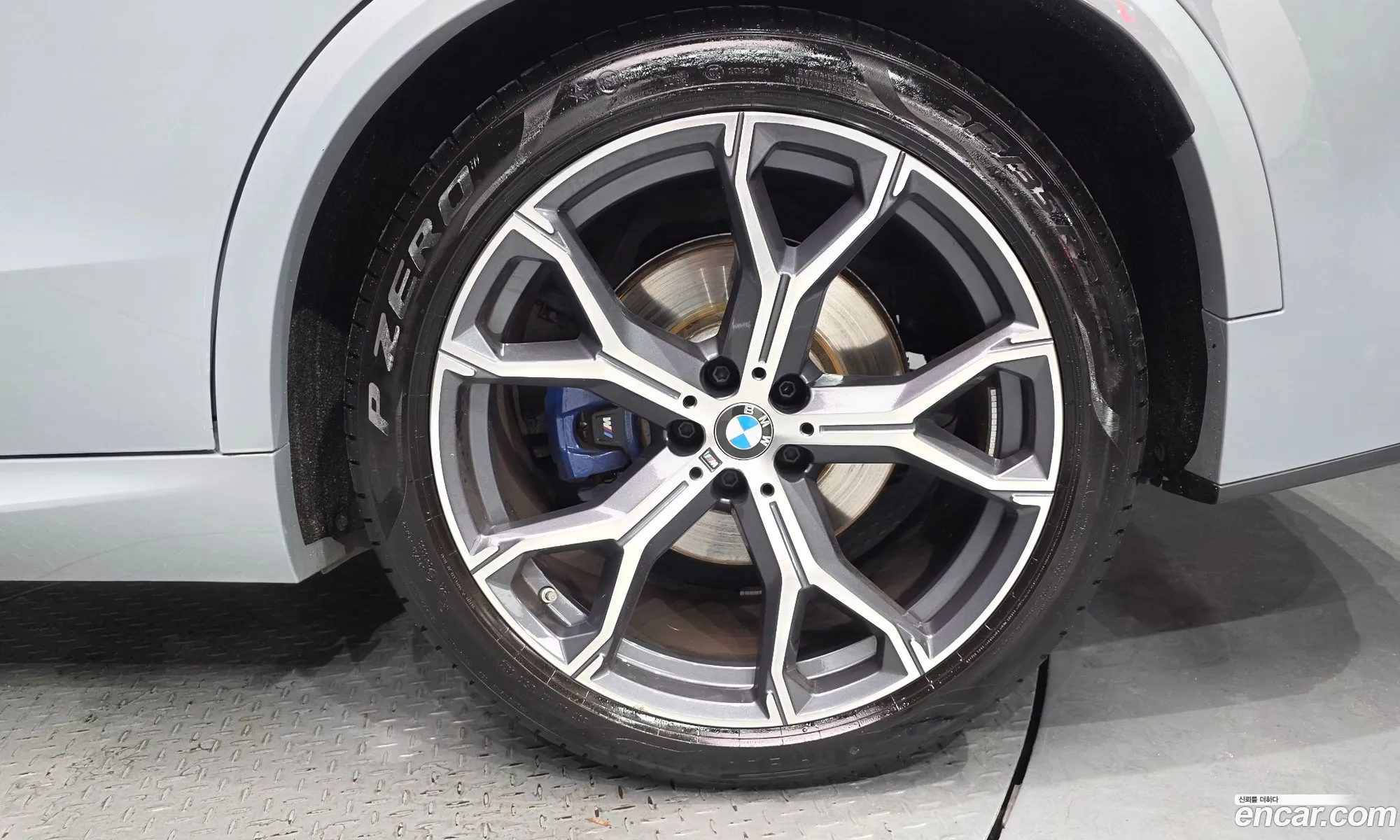 BMW X5 2024 — 11