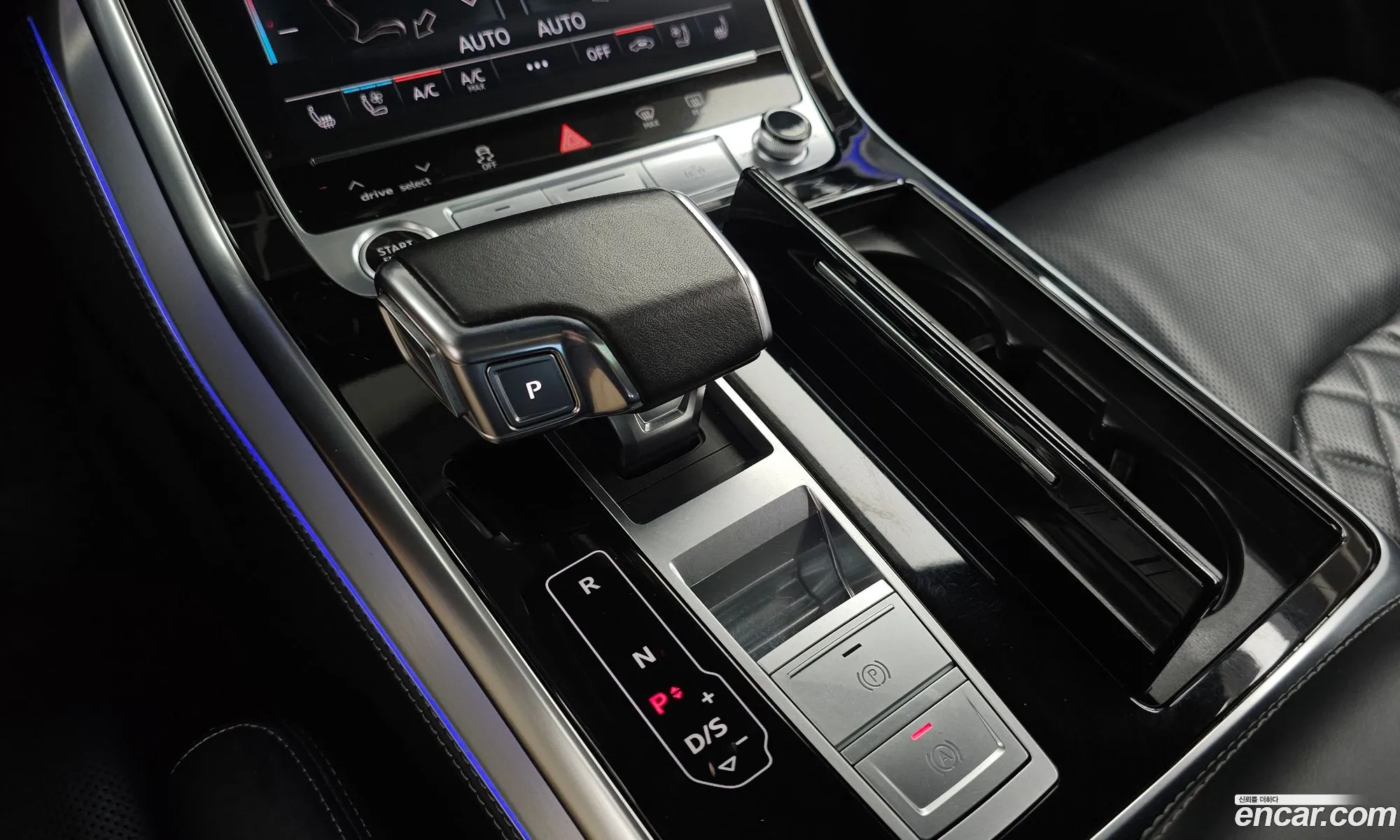 Audi Q8 2021 WAUZZZF13MD017100 — 5