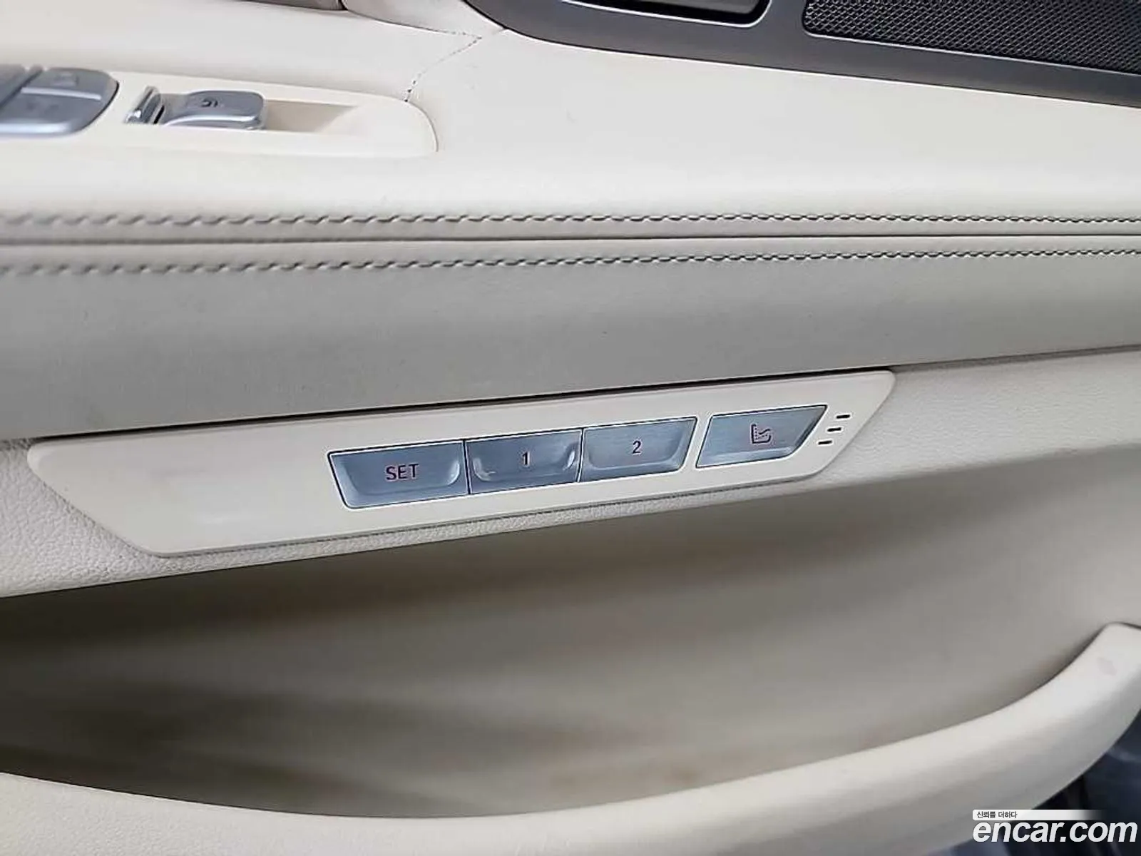 BMW 7 Series 2015 — 8