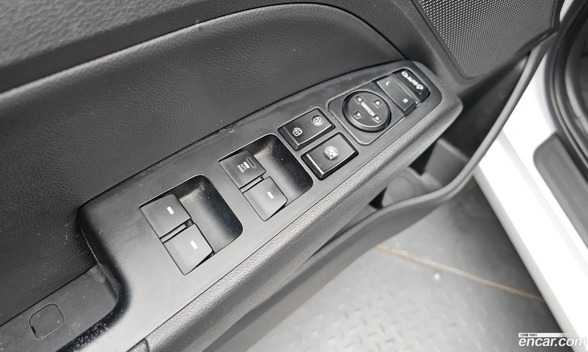 Hyundai Elantra AD 2020 — 6