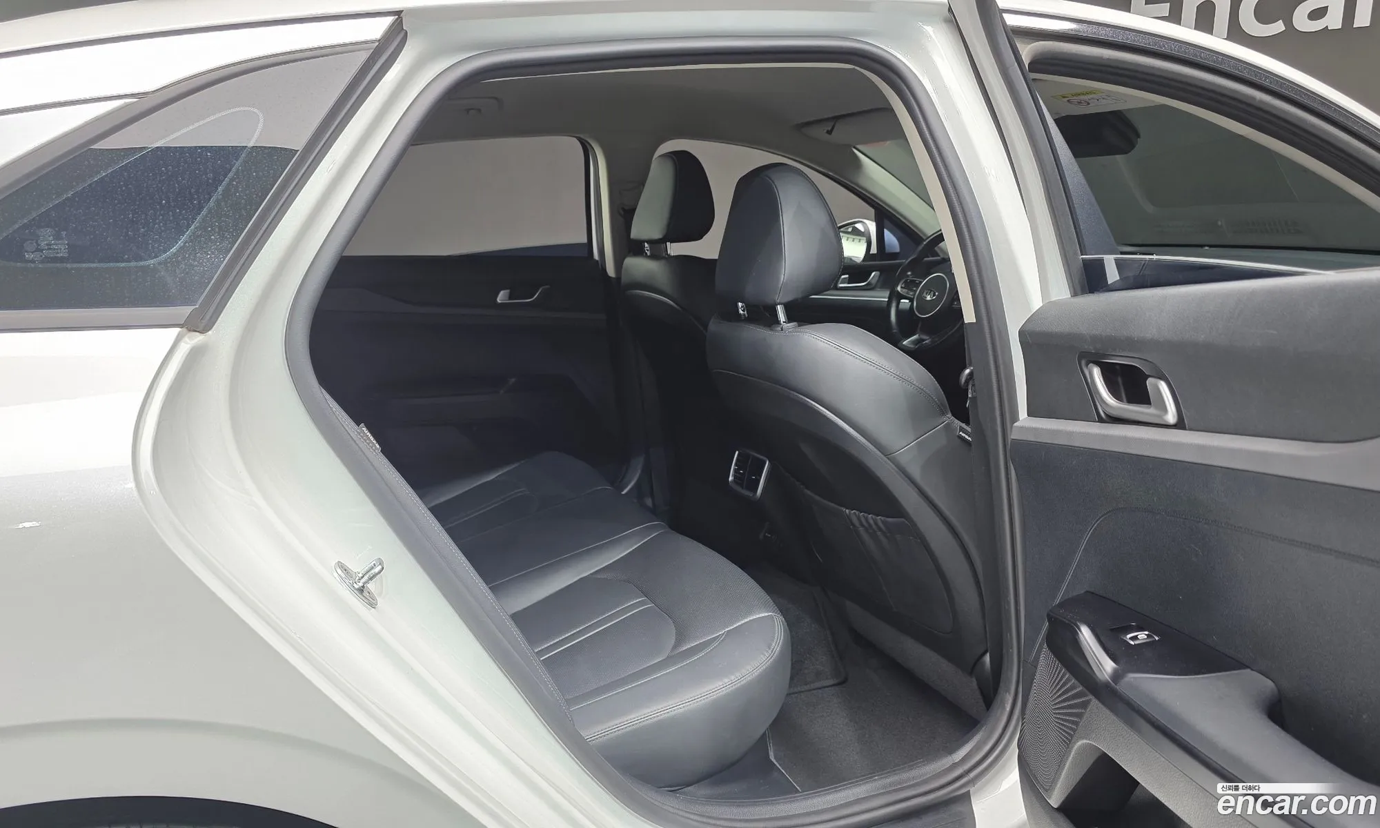 Kia K5 Hybrid 2021 — 13