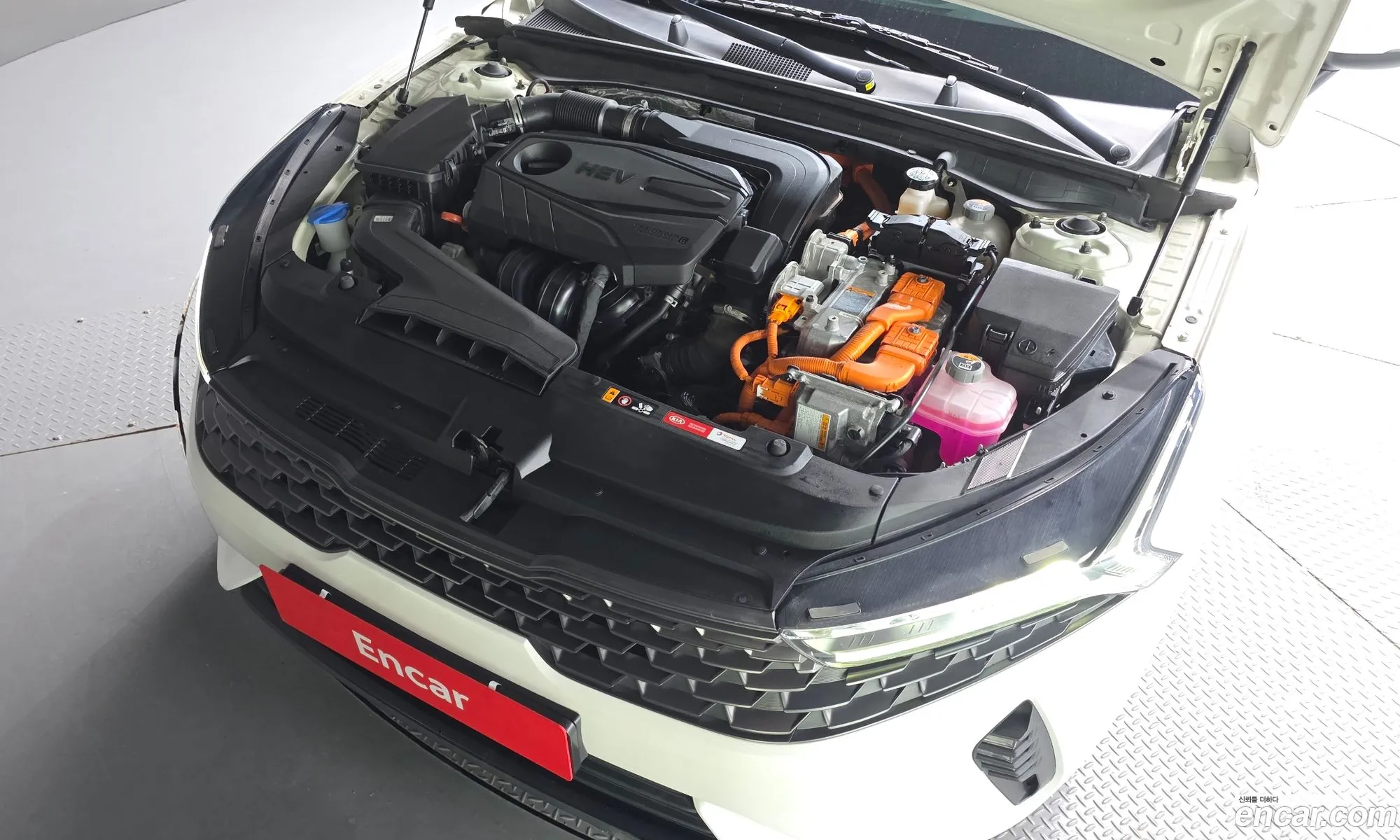 Kia K5 Hybrid 2021 — 16