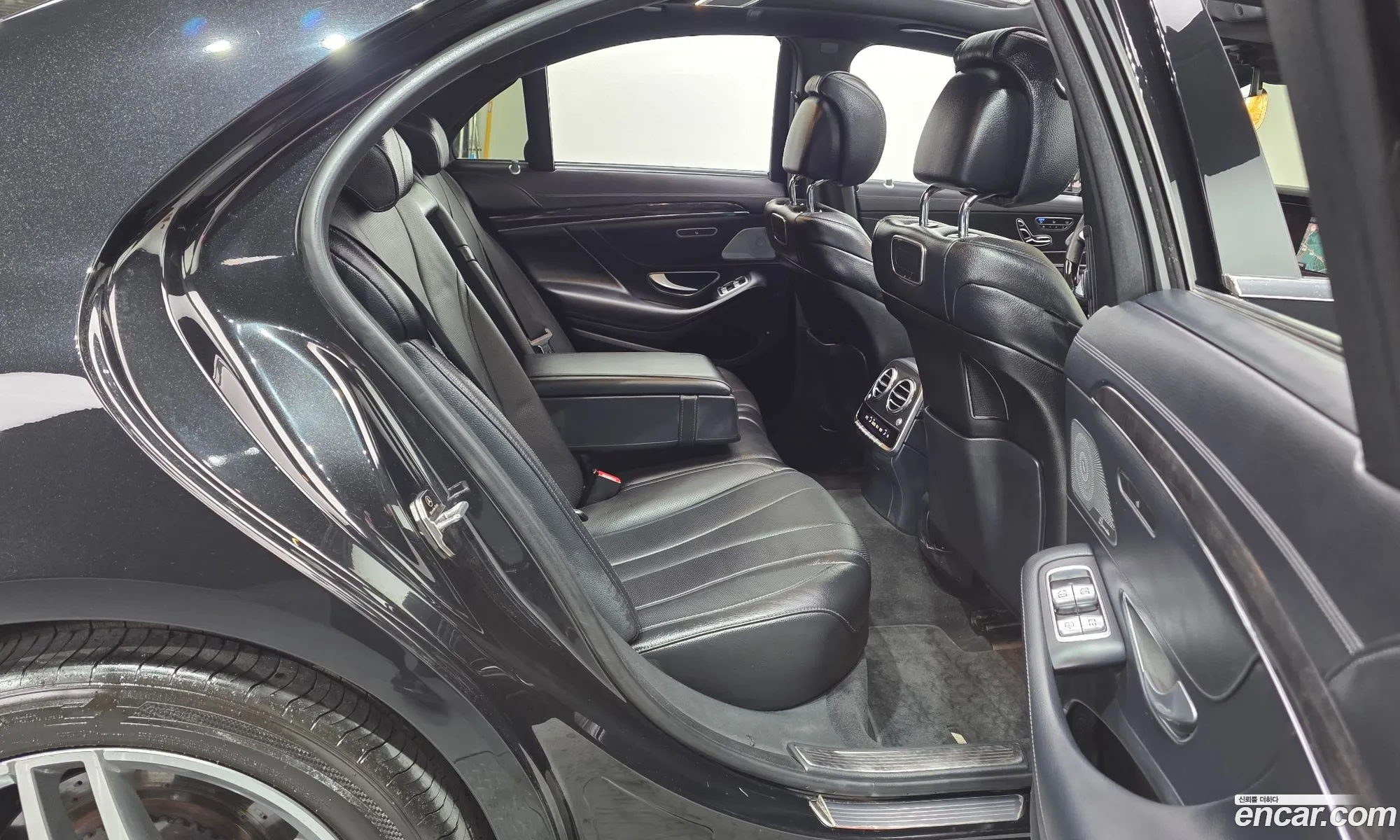 Mercedes-Benz S-Class W222 2019 — 13