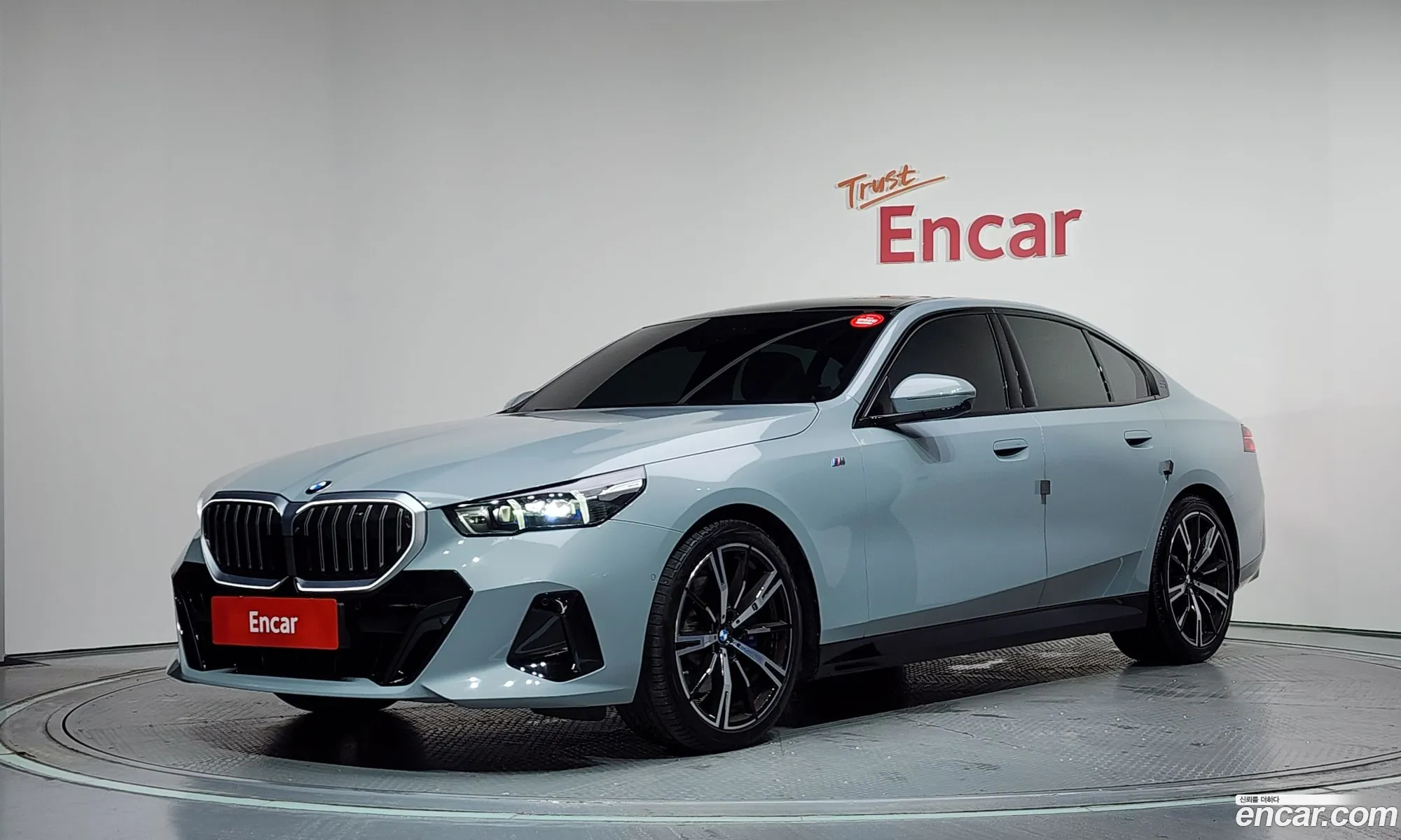 BMW 5 Series 2024 — 31