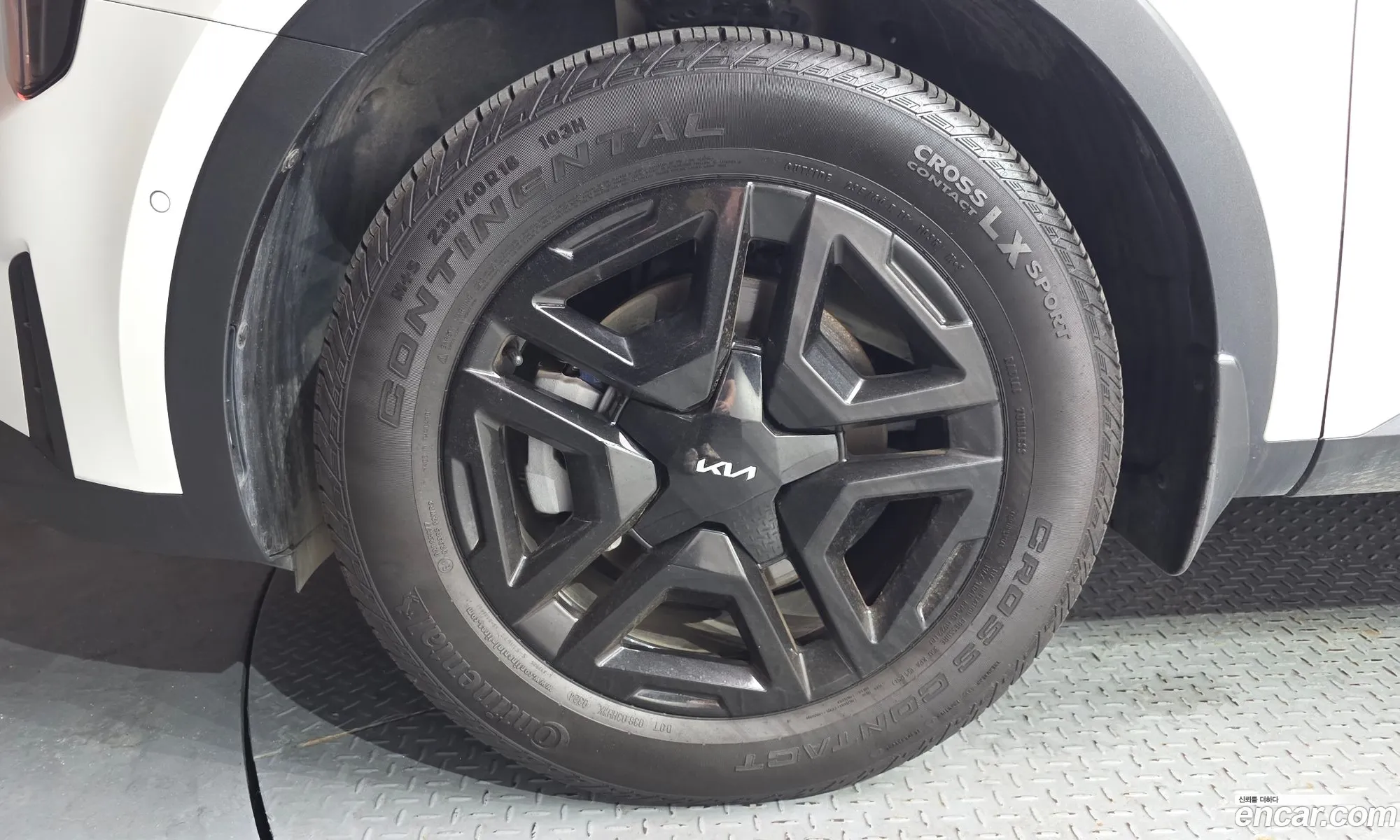 Kia Sorento 2024 — 12