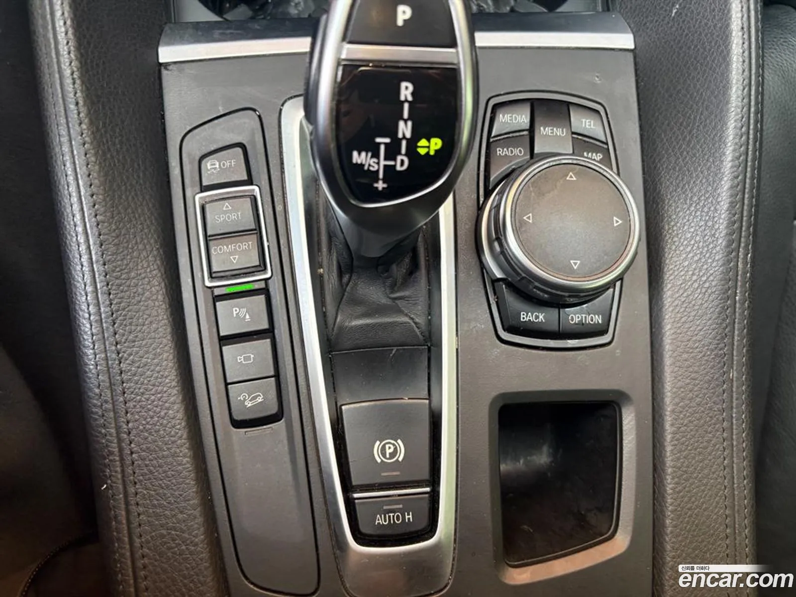 BMW X6 2015 — 11