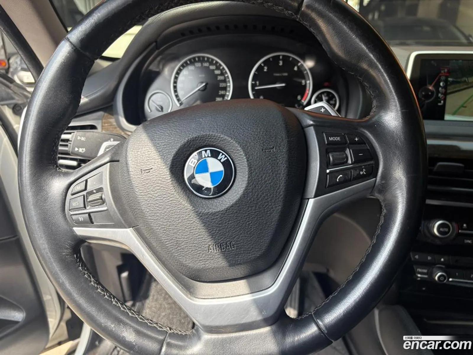 BMW X6 2015 — 9
