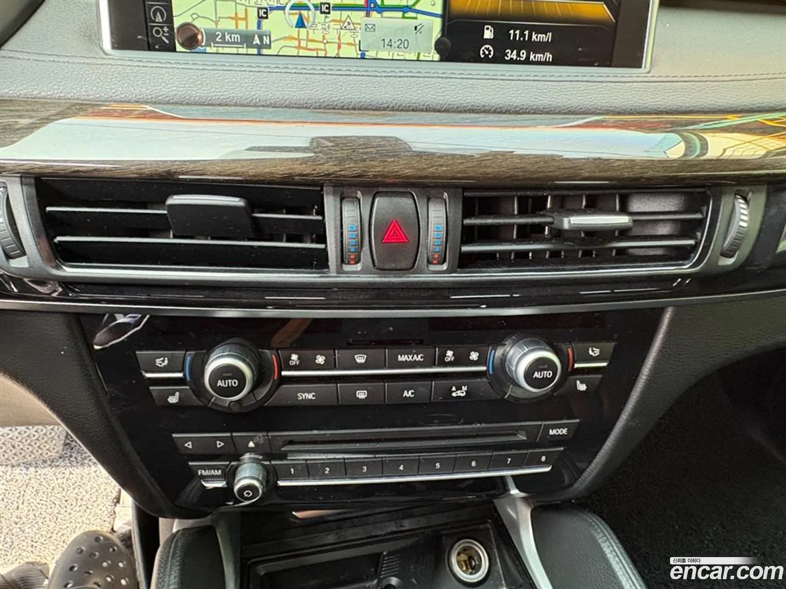 BMW X6 2015 — 14