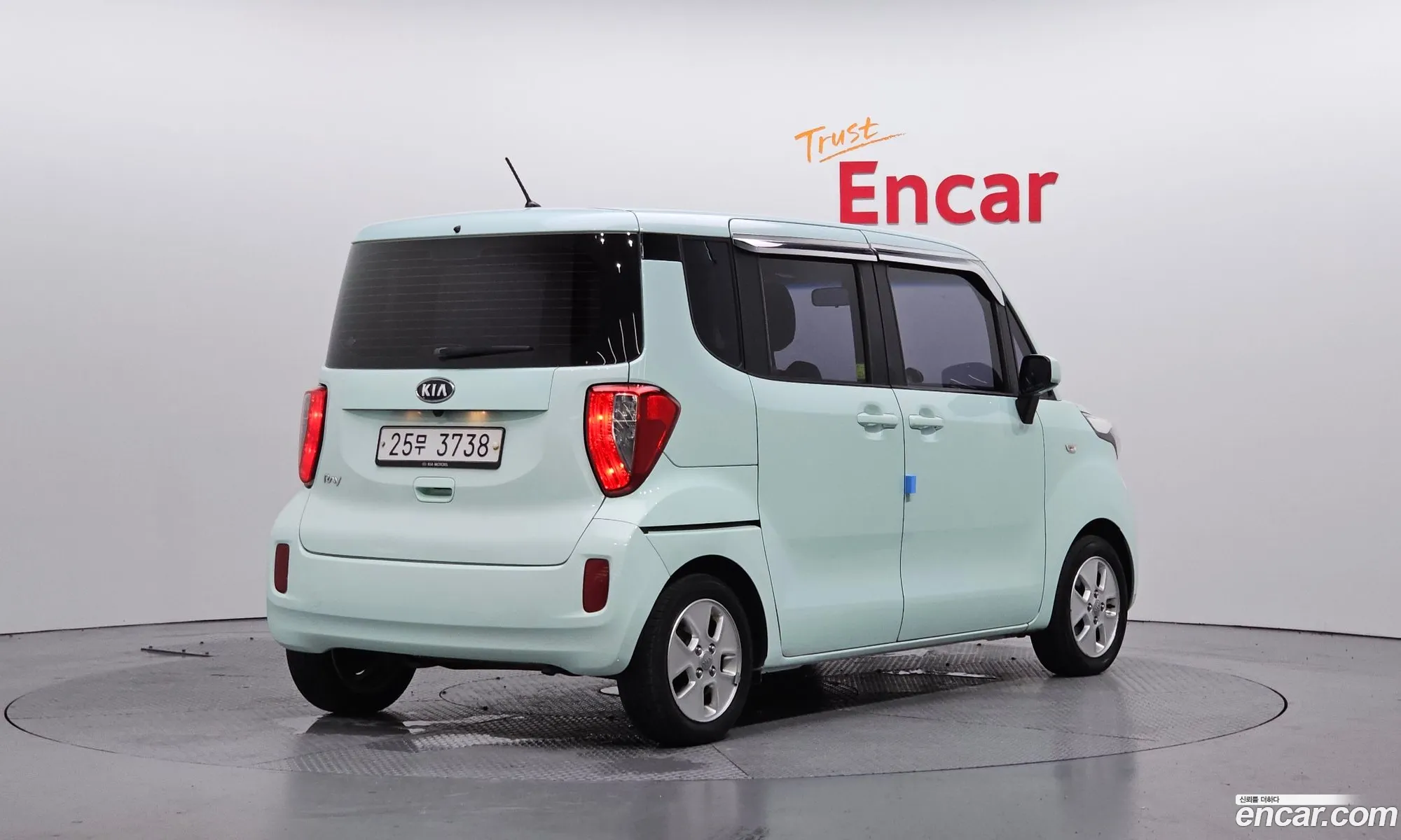 Kia Ray 2012 — 17