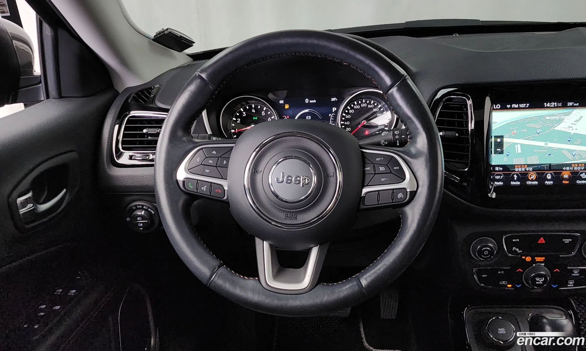 Jeep Compass 2019 — 27