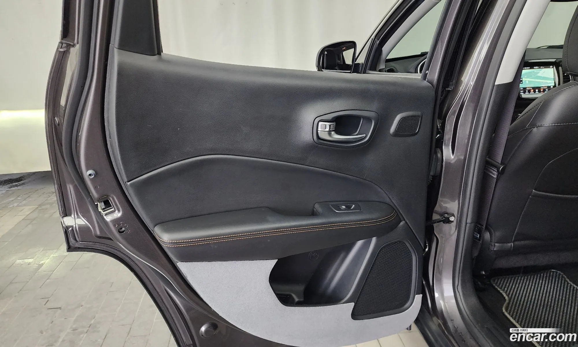Jeep Compass 2019 — 21