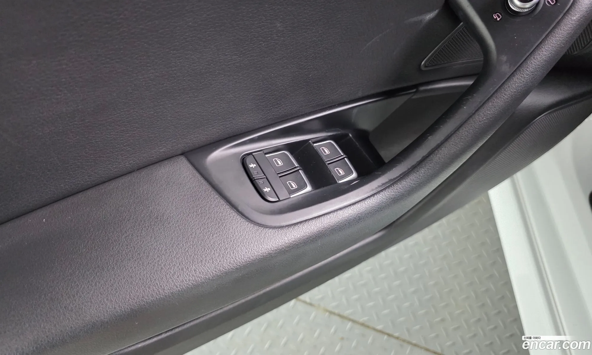 Audi A6 2017 — 19