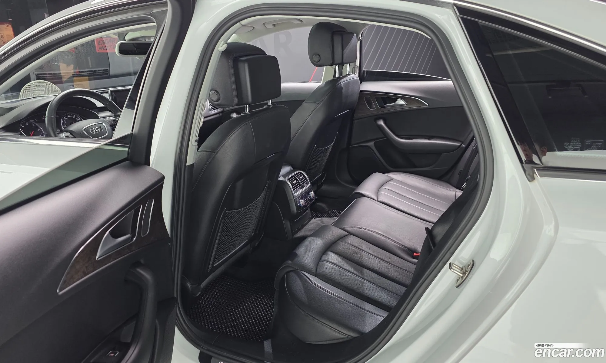 Audi A6 2017 — 23