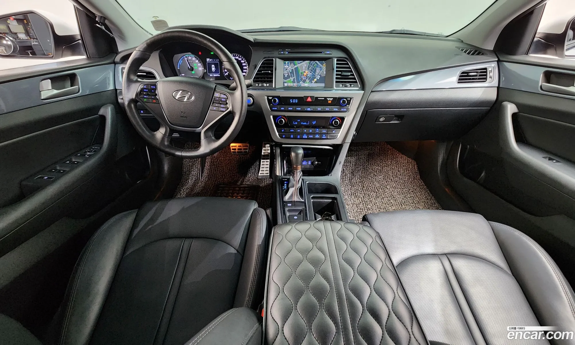Hyundai LF Sonata Hybrid 2017 — 16