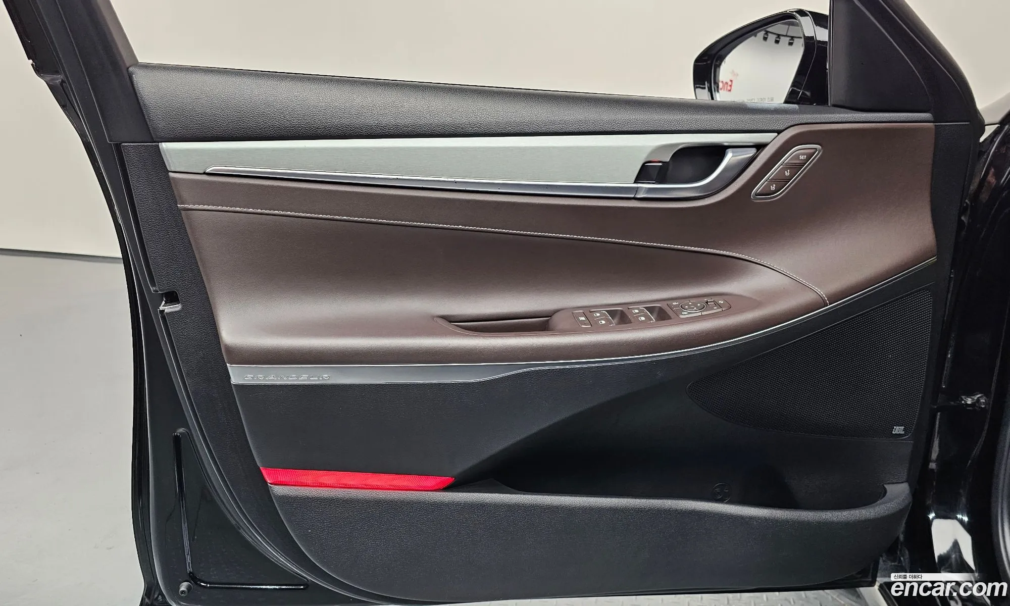 Hyundai Grandeur IG 2018 — 30