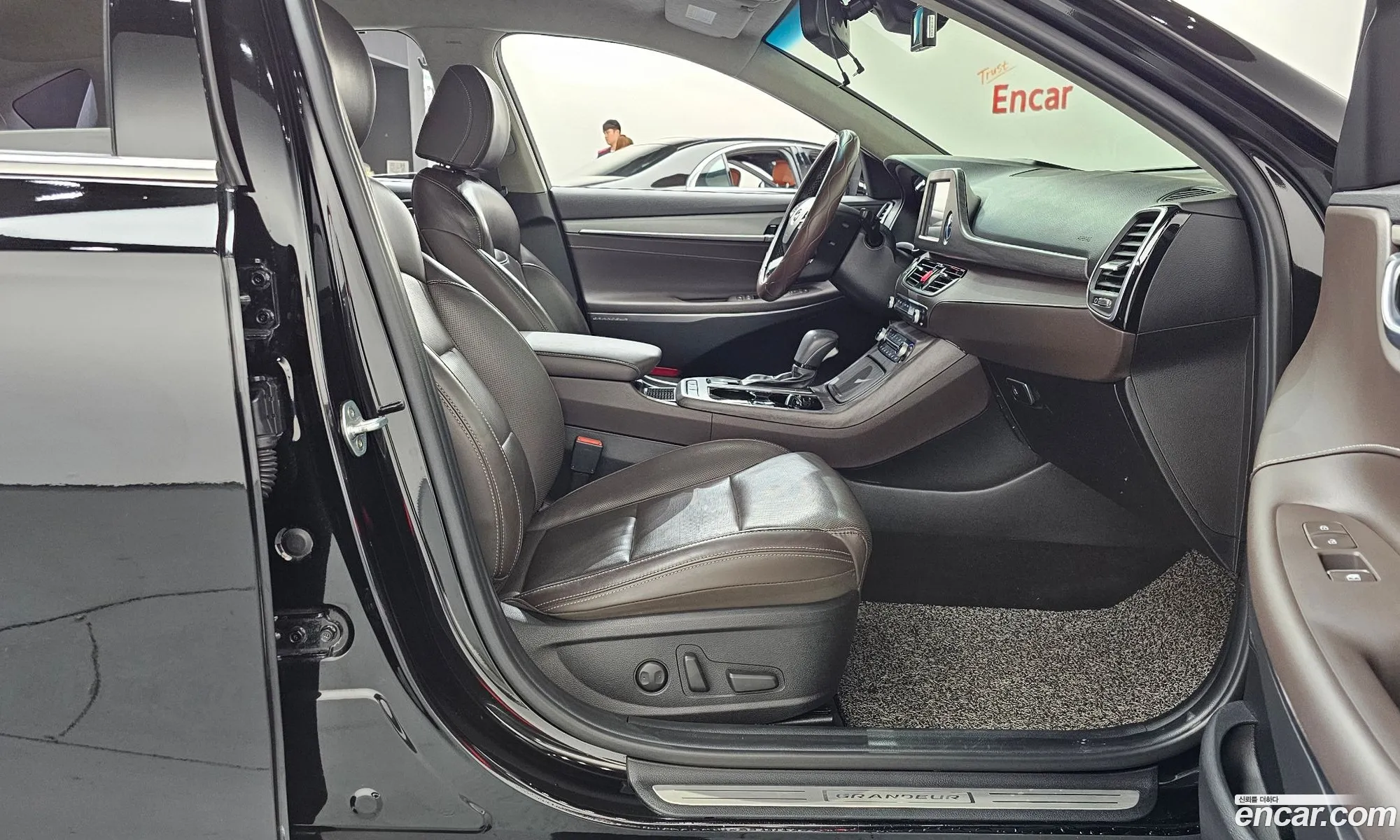 Hyundai Grandeur IG 2018 — 16