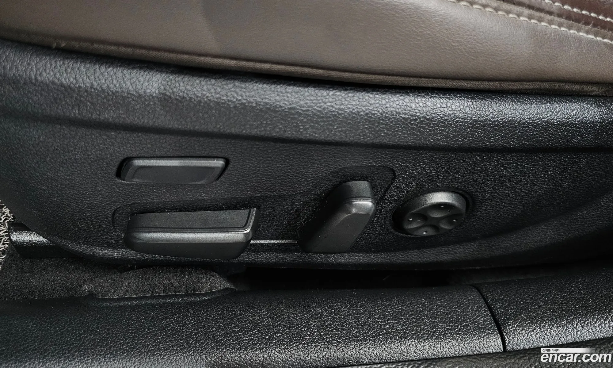 Hyundai Grandeur IG 2018 — 26