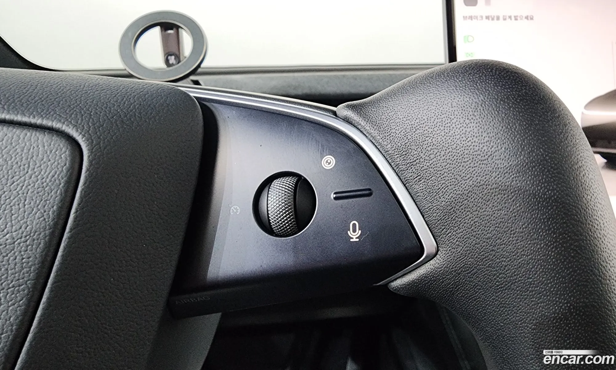 Tesla Model Y 2026 LRWYGCEK4TC568570 — 28