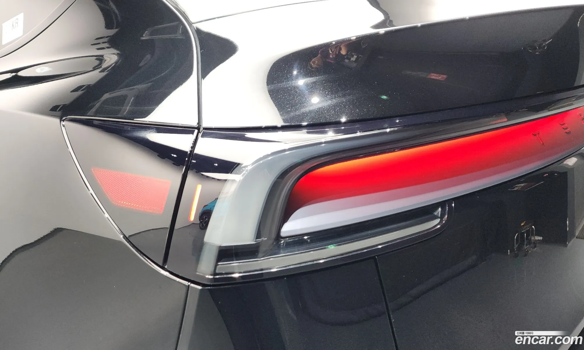 Tesla Model Y 2026 LRWYGCEK4TC568570 — 19