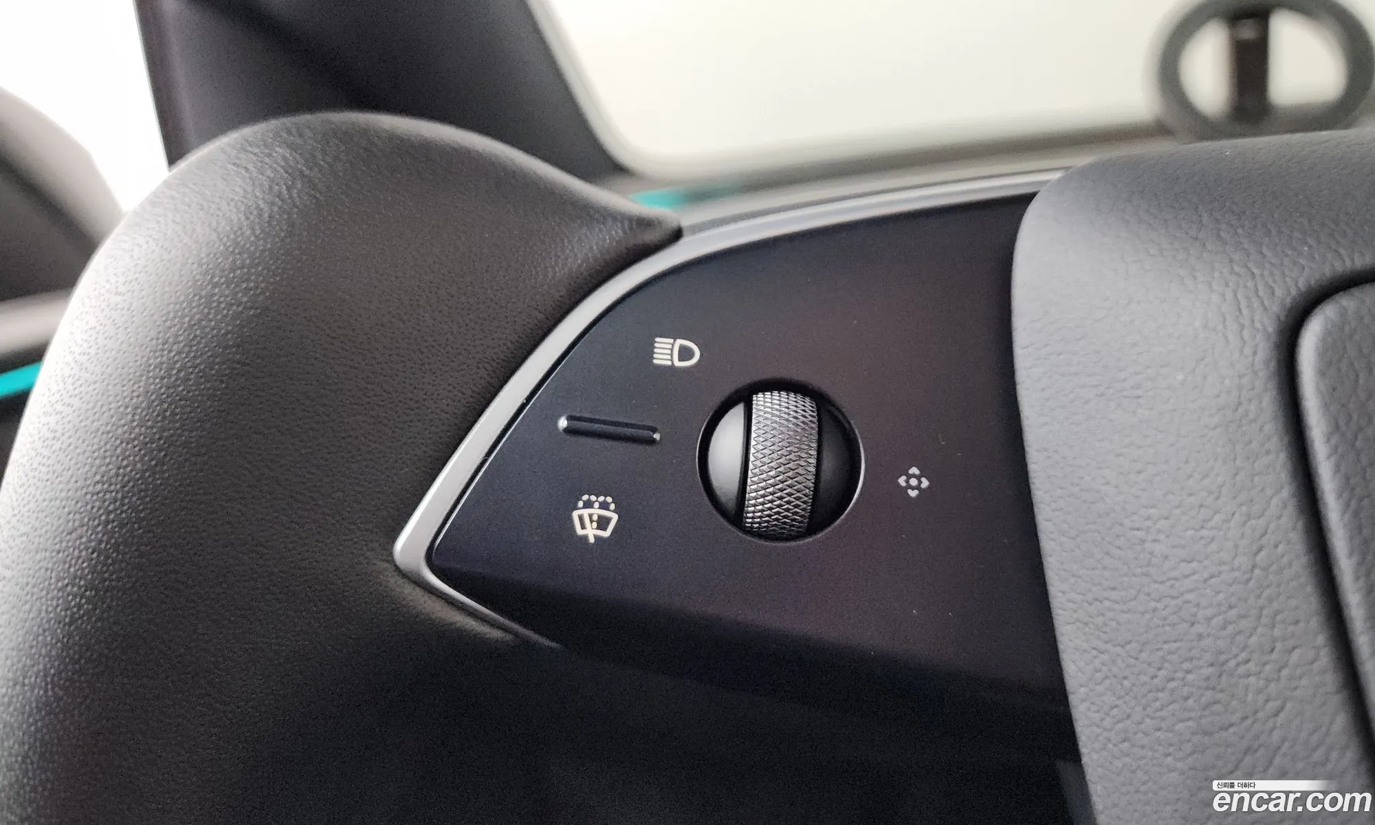 Tesla Model Y 2026 LRWYGCEK4TC568570 — 3