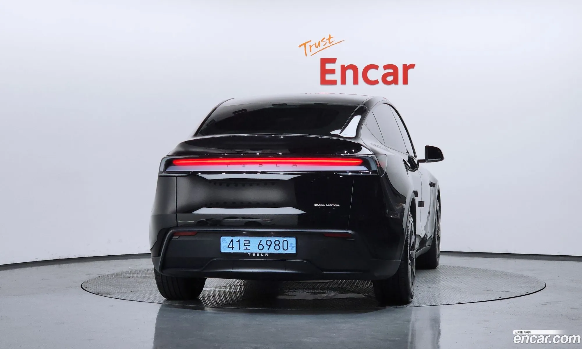 Tesla Model Y 2026 LRWYGCEK4TC568570 — 13