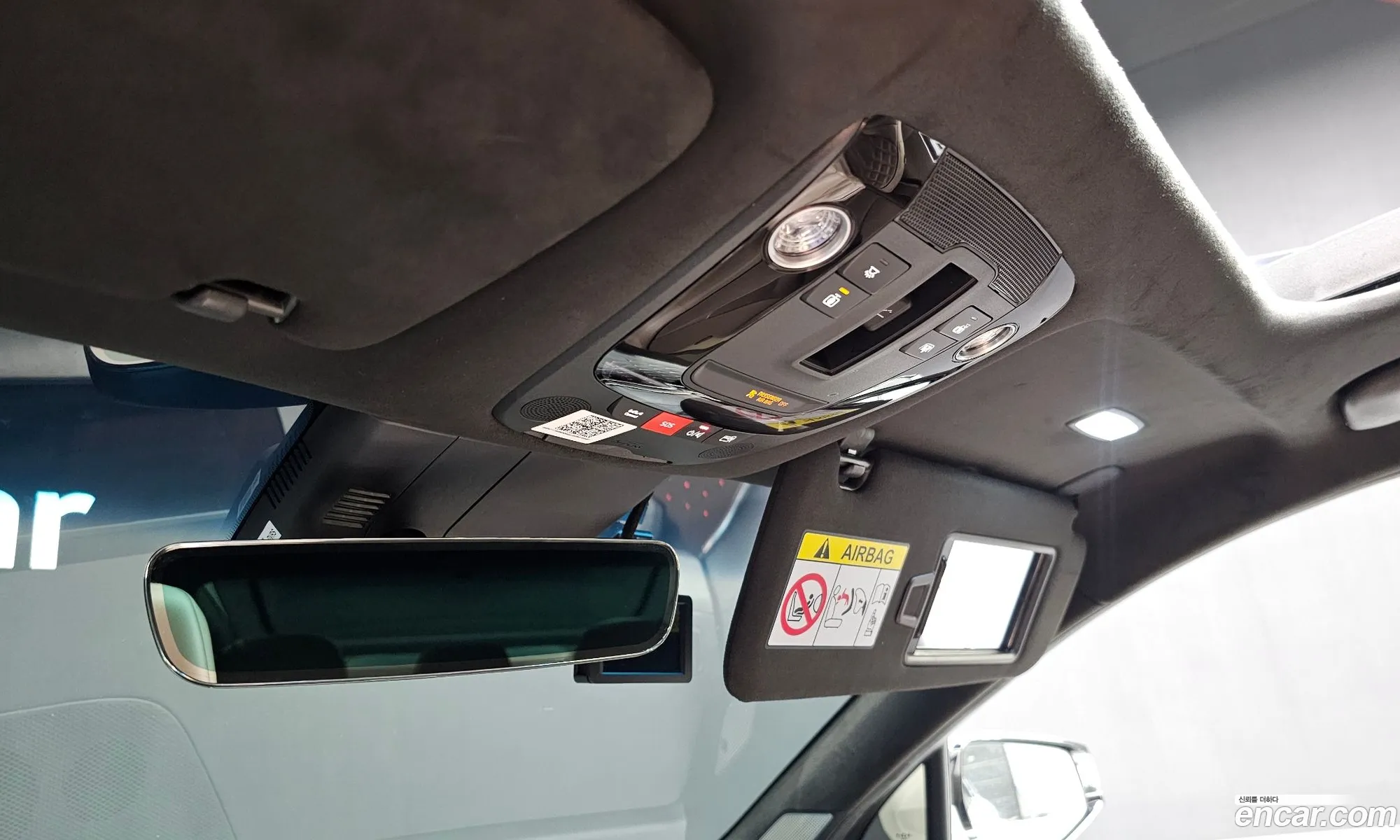 Kia K8 Hybrid 2022 — 26