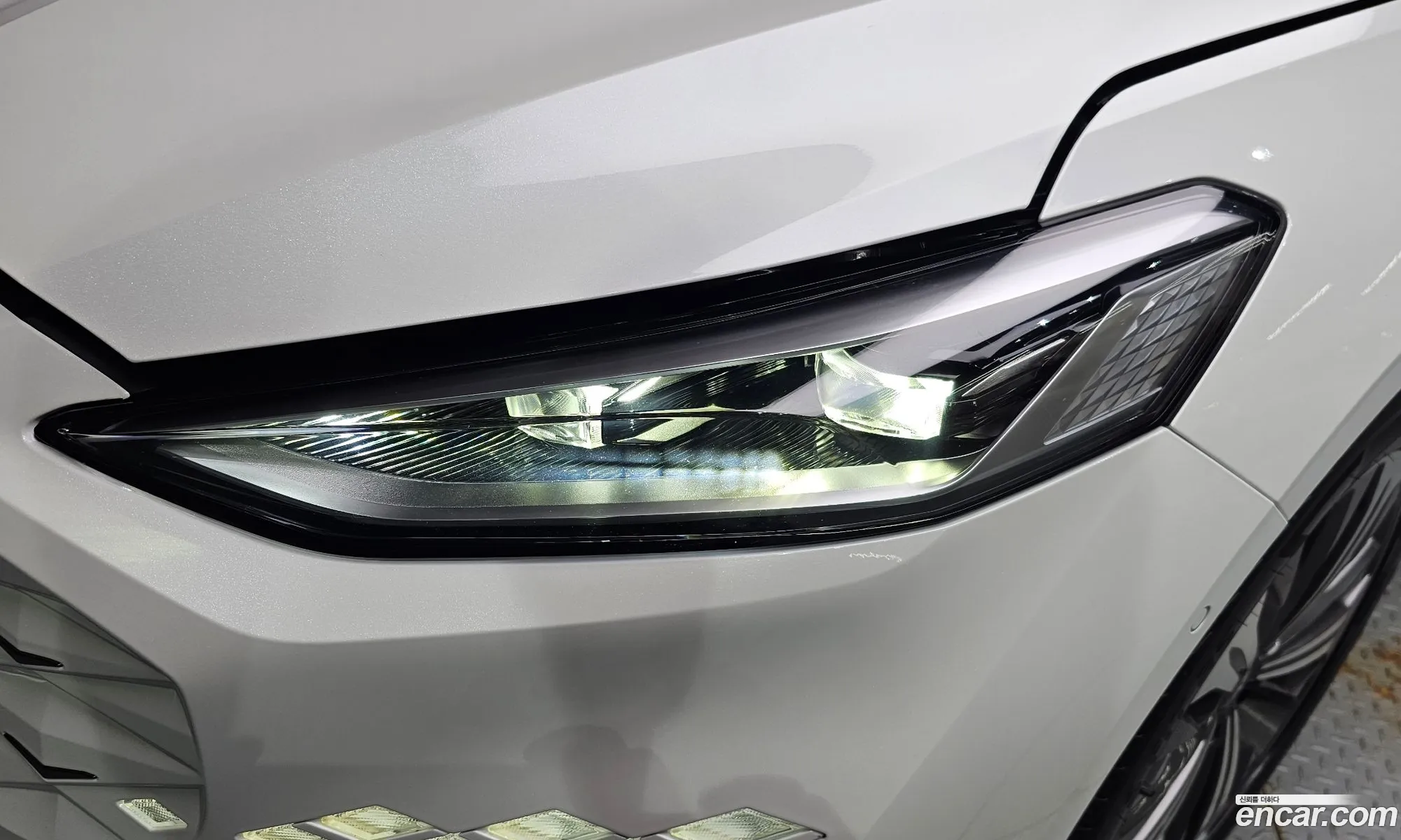 Kia K8 Hybrid 2022 — 3