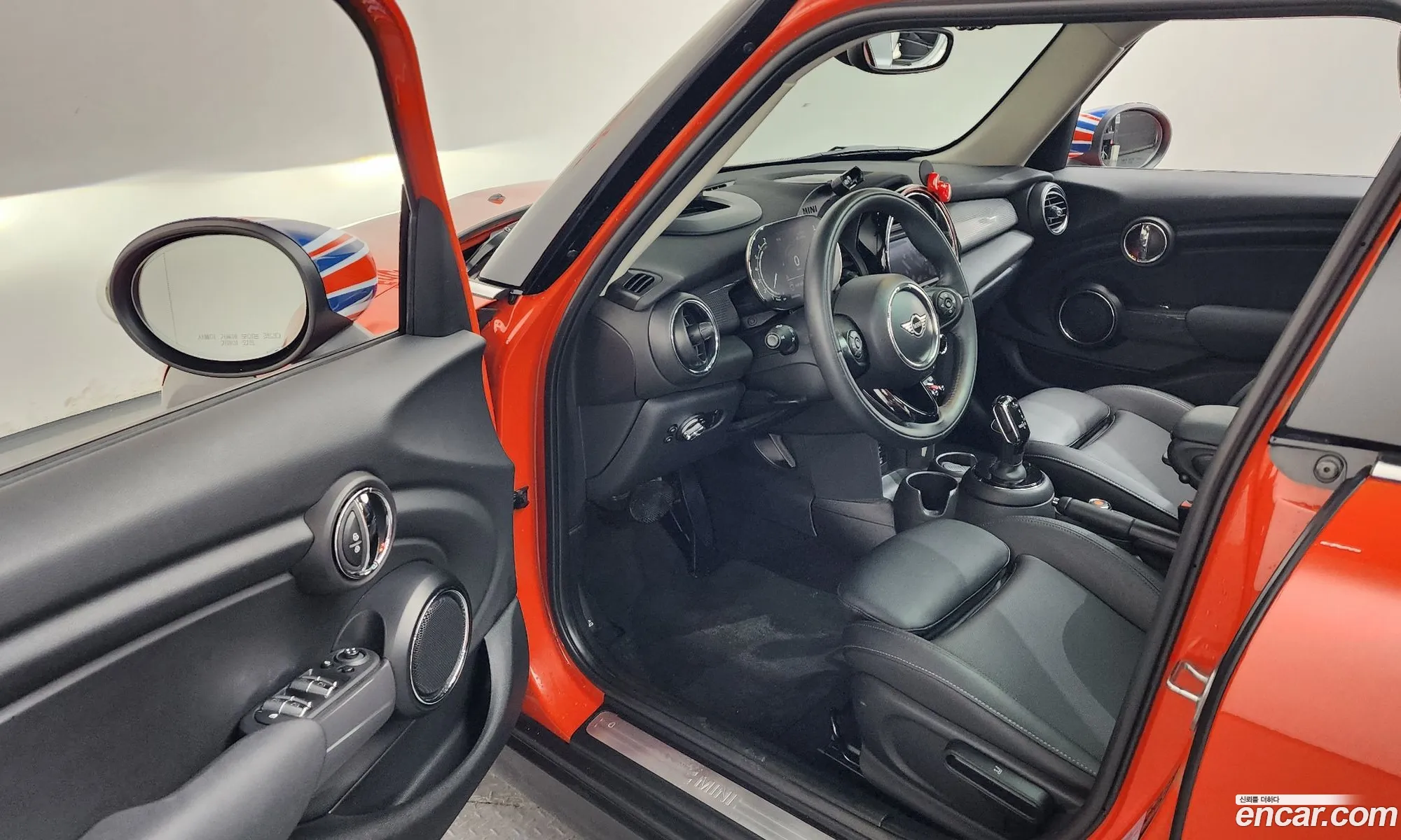 Mini Cooper 2021 — 25
