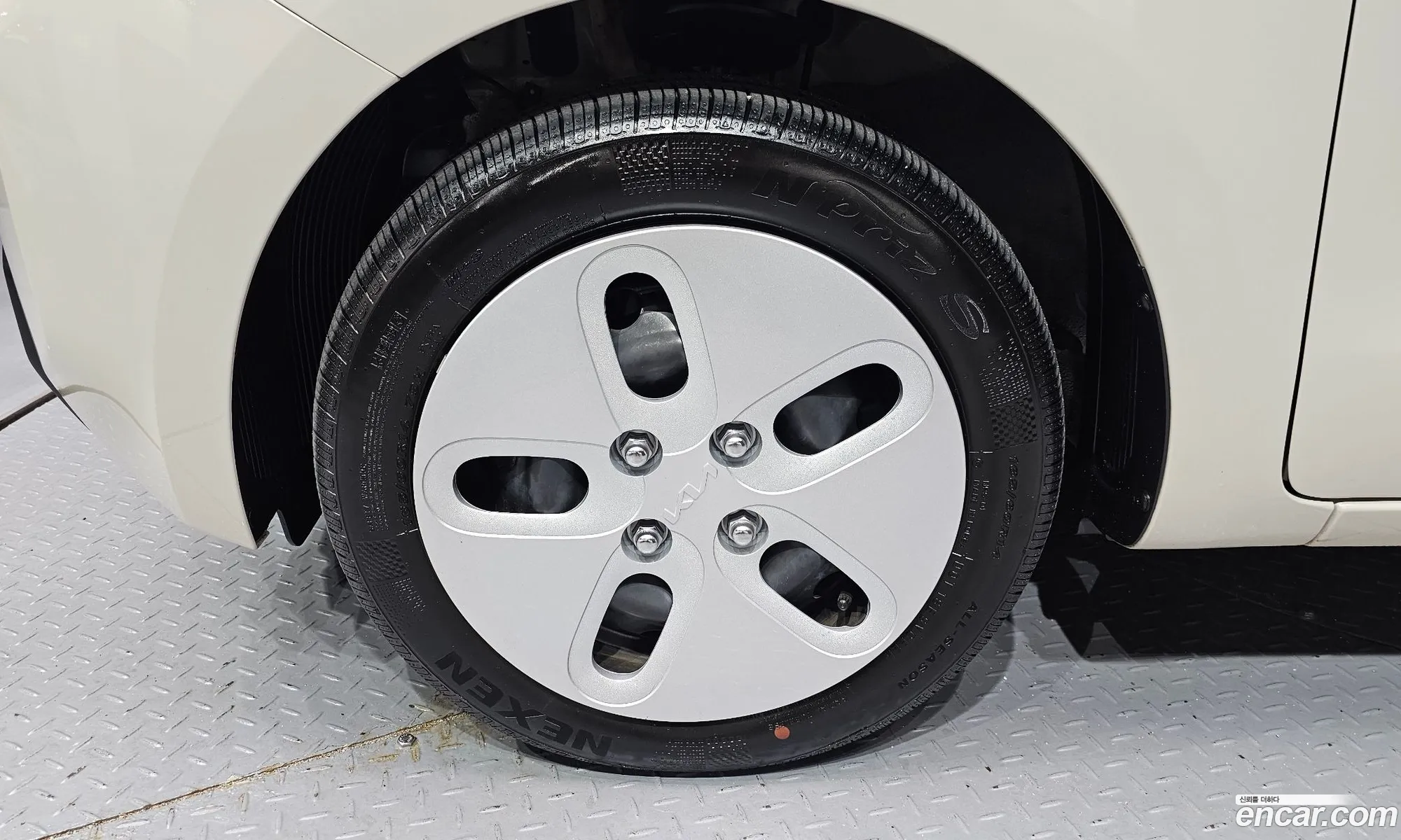 Kia Kia Ray 2024 — 27